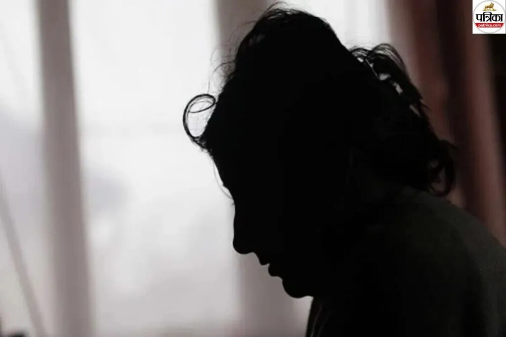 बिहार: अस्पताल में इलाज कराने आई थी नाबालिग, कंपाउंडर ने शौचालय में किया दुष्कर्म और हो गया फरार