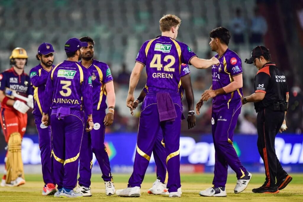 KKR Playoff Scenario: कोलकाता के पास अब भी है प्लेऑफ में जगह बनाए का मौका, अजिंक्य रहाणे की टीम को करना होगा ये काम, पढ़ें पूरा गणित