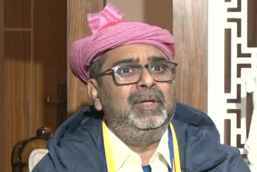 पटना कोचिंग विवाद में कूदे अवध ओझा, बोले- खान सर की PR टीम को सलाम, पर बर्तन मांजने वाला IAS की तैयारी नहीं कर सकता