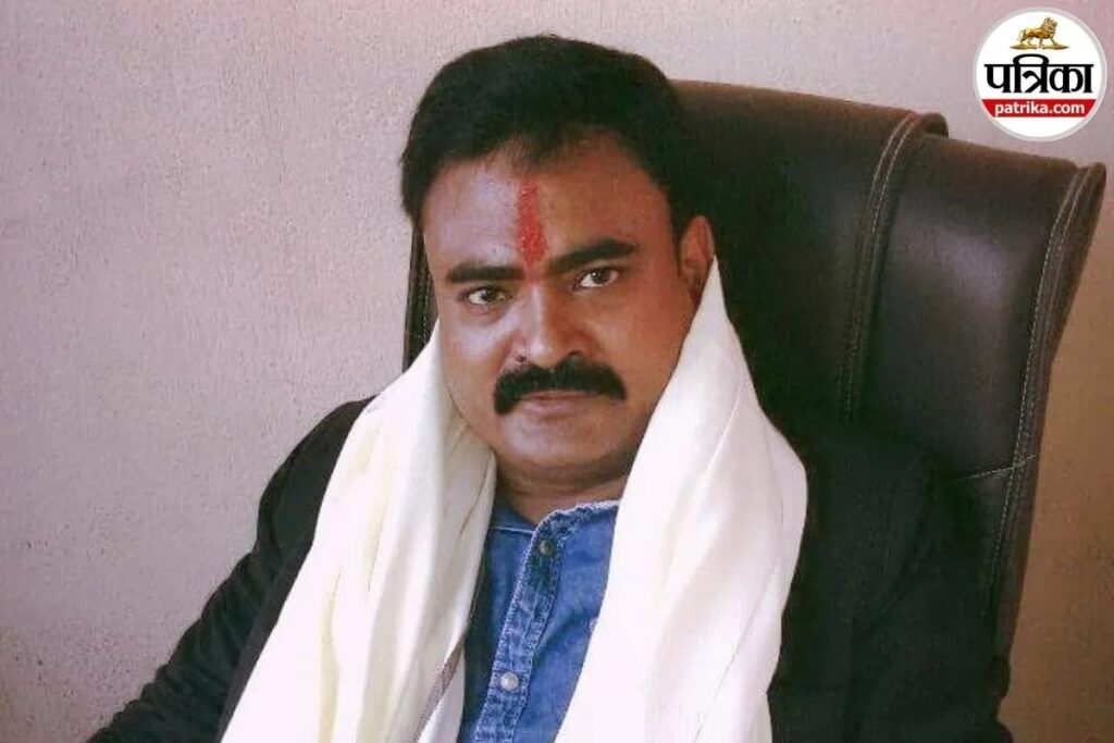 ‘फैजल खान और रोशन आनंद ने रिजल्ट को धंधा बना दिया, खान बहुत बड़ा फ्रॉड है’, पटना कोचिंग विवाद पर बोले गुरु रहमान