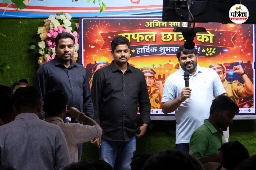 ‘भाई की वजह से फ्री होकर पढ़ाता हूं’, प्रिंस यादव के साथ रोशन आनंद का पुराना वीडियो वायरल