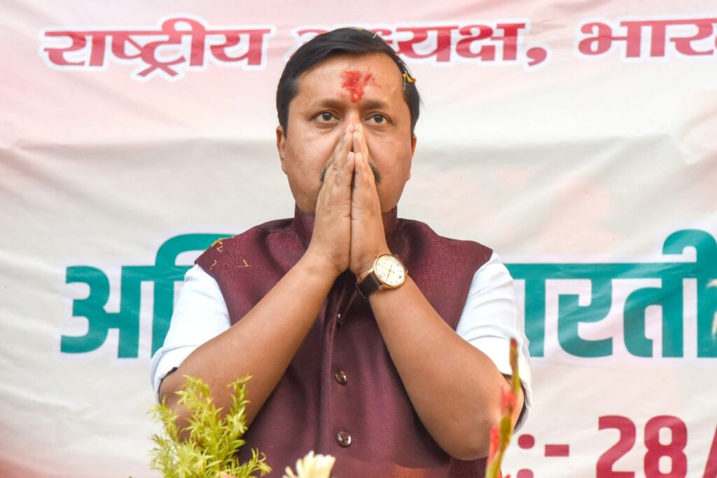 ‘बांकीपुर में मेरा परिवार रहता है, मेरे घर को भेदना आसान नहीं’, BJP कैंडिडेट के लिए खुद मैदान में उतरे नितिन नवीन
